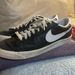 Nike Boys low top Blazer Shoes